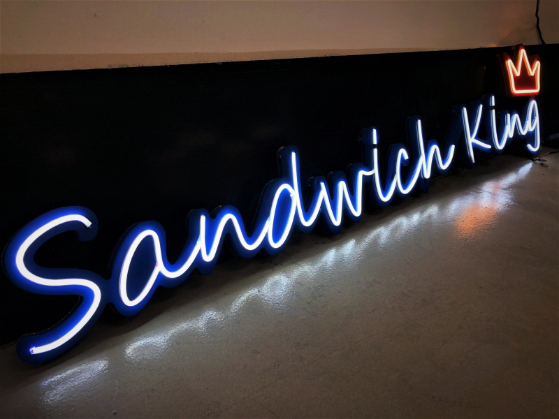 Sal, Kris & Charlie's Deli