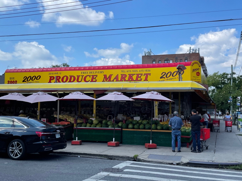 Produce market 2000 (1)